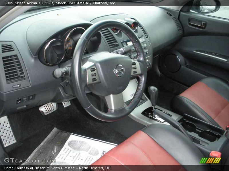 Sheer Silver Metallic / Charcoal/Red 2005 Nissan Altima 3.5 SE-R