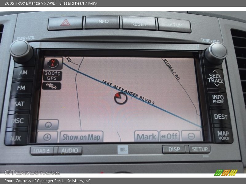 Blizzard Pearl / Ivory 2009 Toyota Venza V6 AWD