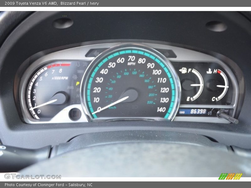 Blizzard Pearl / Ivory 2009 Toyota Venza V6 AWD