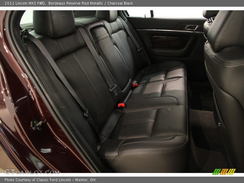 Bordeaux Reserve Red Metallic / Charcoal Black 2011 Lincoln MKS FWD