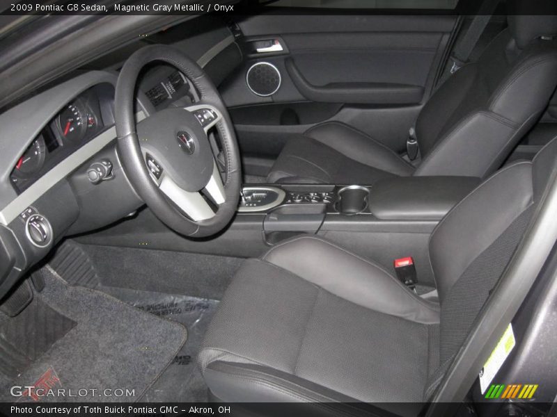 Magnetic Gray Metallic / Onyx 2009 Pontiac G8 Sedan