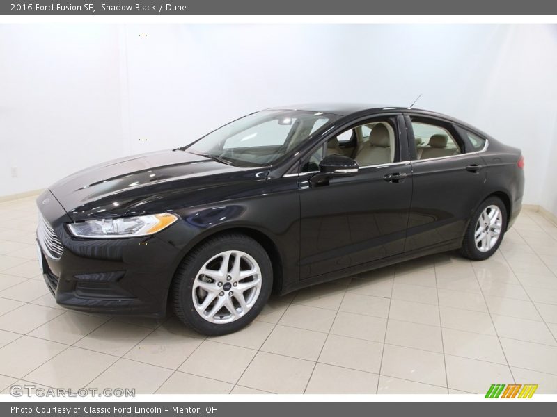 Shadow Black / Dune 2016 Ford Fusion SE