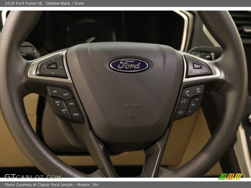 Shadow Black / Dune 2016 Ford Fusion SE