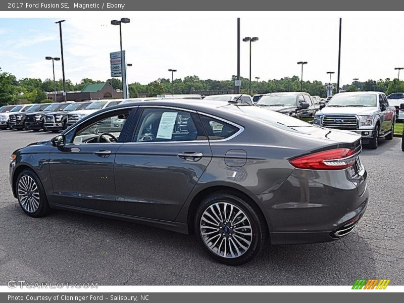 Magnetic / Ebony 2017 Ford Fusion SE