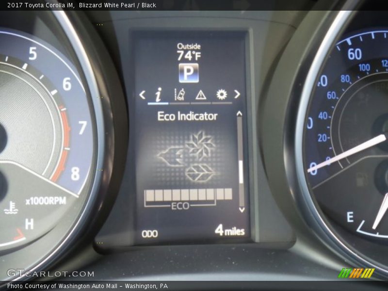 Blizzard White Pearl / Black 2017 Toyota Corolla iM
