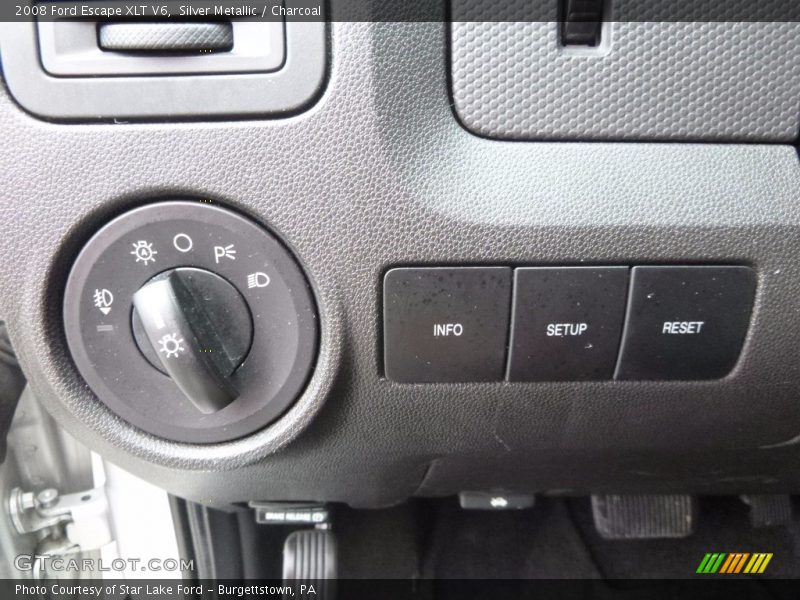 Silver Metallic / Charcoal 2008 Ford Escape XLT V6