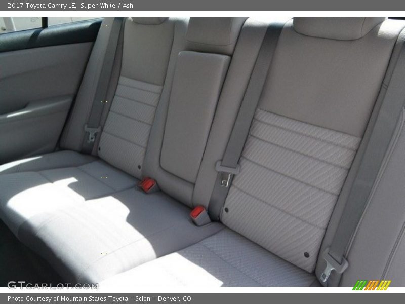 Super White / Ash 2017 Toyota Camry LE