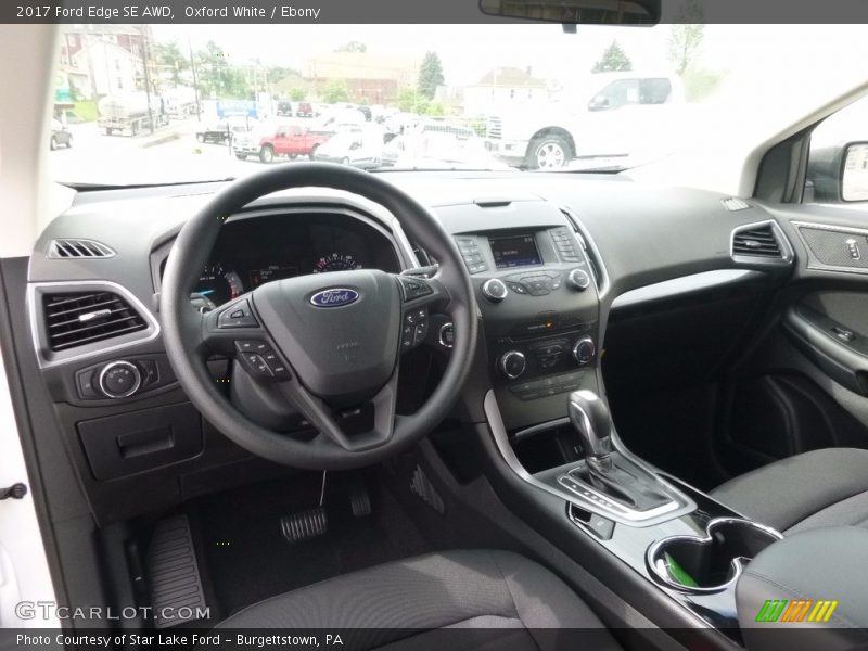  2017 Edge SE AWD Ebony Interior