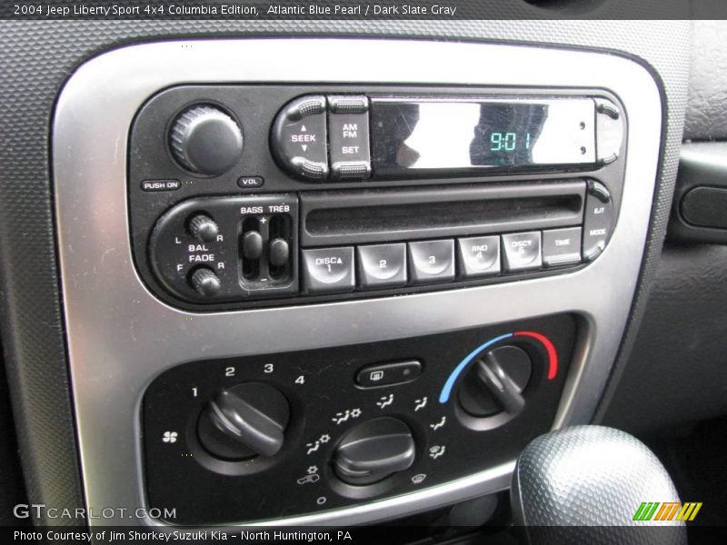 Atlantic Blue Pearl / Dark Slate Gray 2004 Jeep Liberty Sport 4x4 Columbia Edition