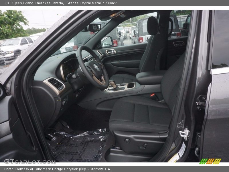 Granite Crystal Metallic / Black 2017 Jeep Grand Cherokee Laredo