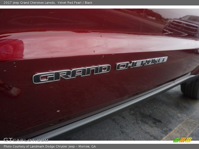 Velvet Red Pearl / Black 2017 Jeep Grand Cherokee Laredo