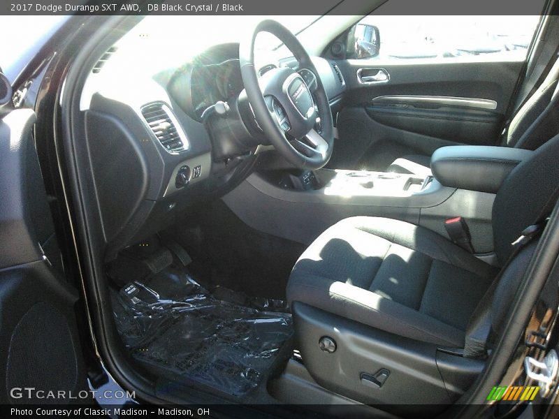 DB Black Crystal / Black 2017 Dodge Durango SXT AWD