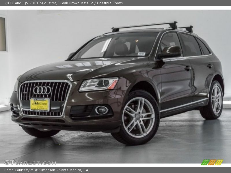 Front 3/4 View of 2013 Q5 2.0 TFSI quattro