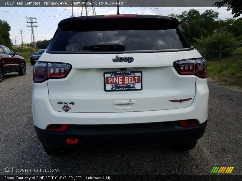 Bright White / Black/Ruby Red 2017 Jeep Compass Trailhawk 4x4
