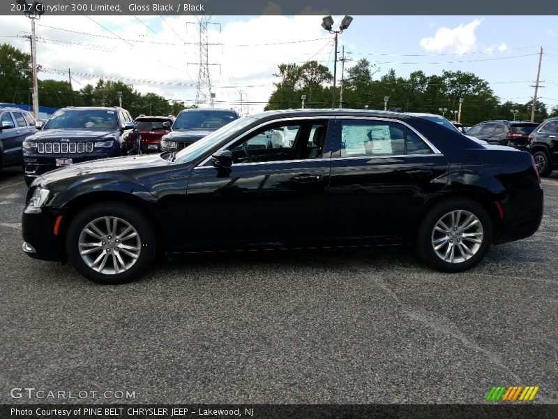 Gloss Black / Black 2017 Chrysler 300 Limited