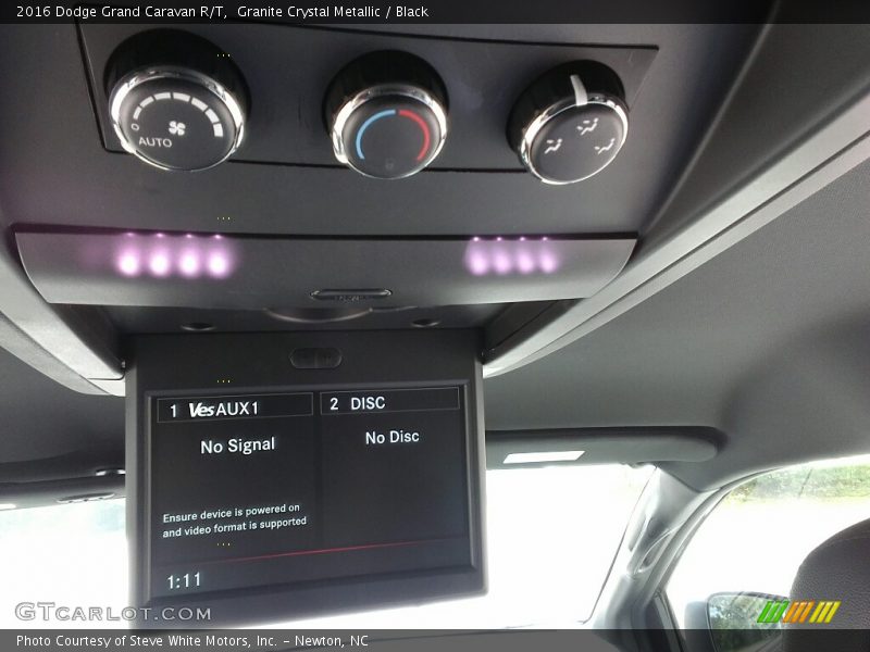 Granite Crystal Metallic / Black 2016 Dodge Grand Caravan R/T