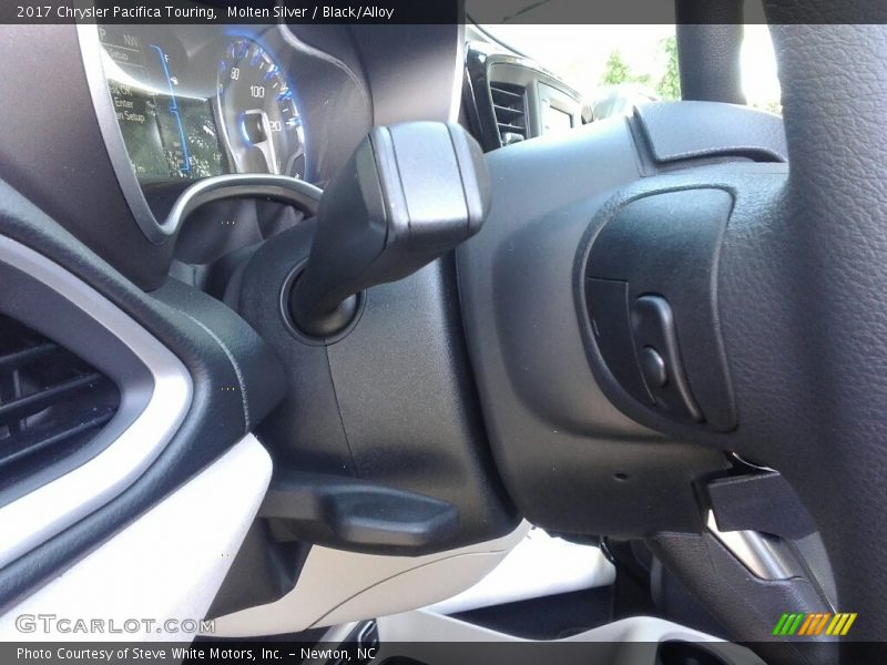 Molten Silver / Black/Alloy 2017 Chrysler Pacifica Touring