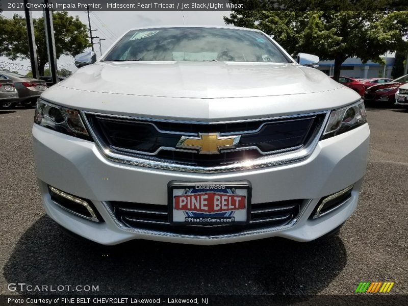 Iridescent Pearl Tricoat / Jet Black/Light Wheat 2017 Chevrolet Impala Premier