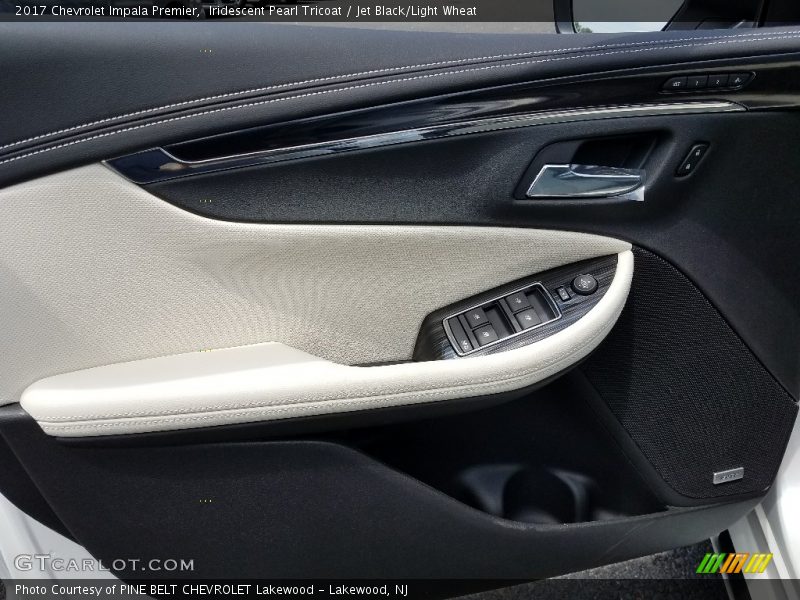 Iridescent Pearl Tricoat / Jet Black/Light Wheat 2017 Chevrolet Impala Premier