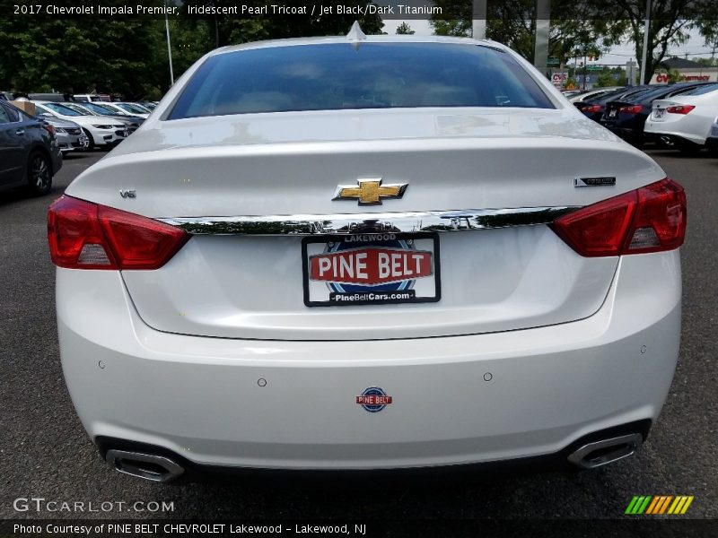 Iridescent Pearl Tricoat / Jet Black/Dark Titanium 2017 Chevrolet Impala Premier
