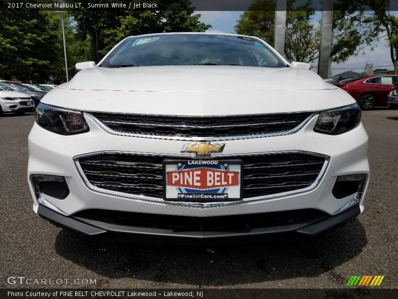 Summit White / Jet Black 2017 Chevrolet Malibu LT