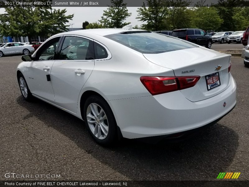 Summit White / Jet Black 2017 Chevrolet Malibu LT