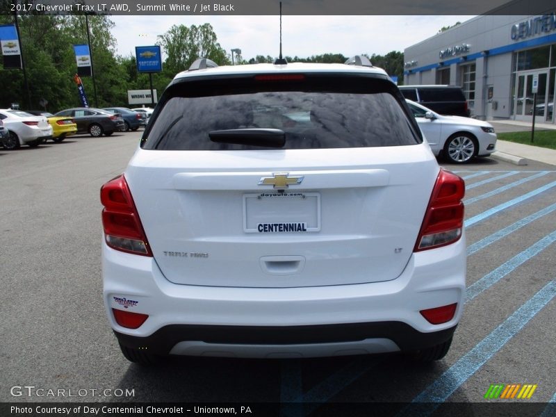 Summit White / Jet Black 2017 Chevrolet Trax LT AWD