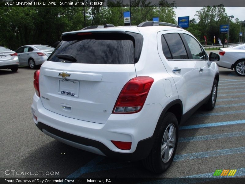 Summit White / Jet Black 2017 Chevrolet Trax LT AWD