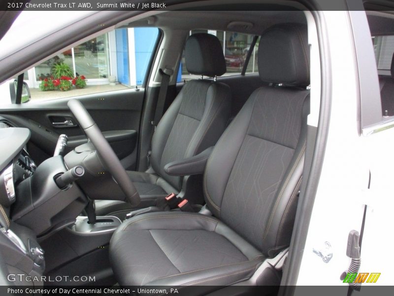 Summit White / Jet Black 2017 Chevrolet Trax LT AWD