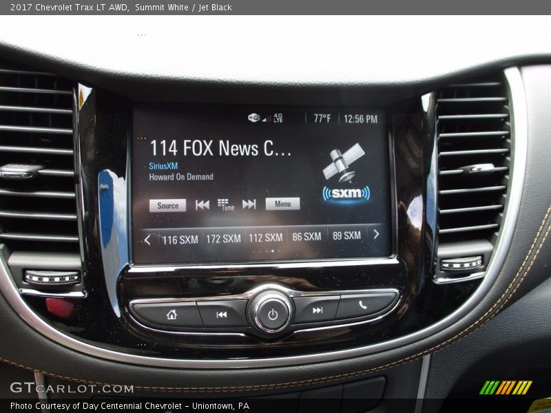 Summit White / Jet Black 2017 Chevrolet Trax LT AWD
