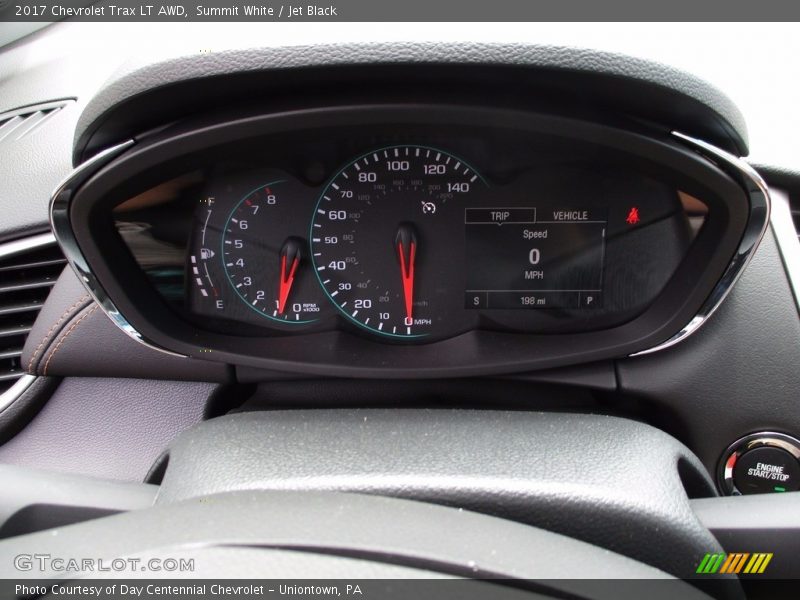 Summit White / Jet Black 2017 Chevrolet Trax LT AWD