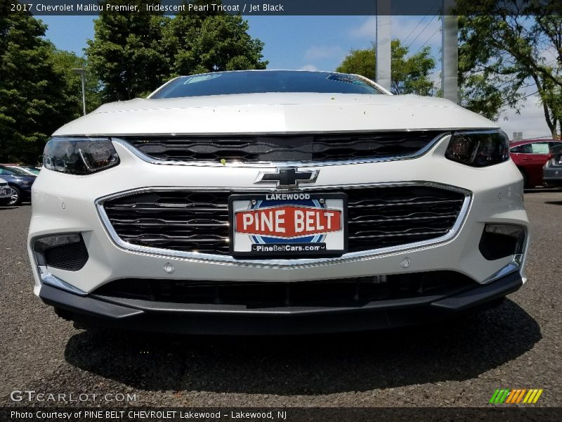 Iridescent Pearl Tricoat / Jet Black 2017 Chevrolet Malibu Premier