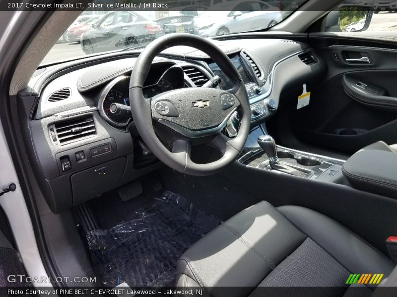Silver Ice Metallic / Jet Black 2017 Chevrolet Impala LT
