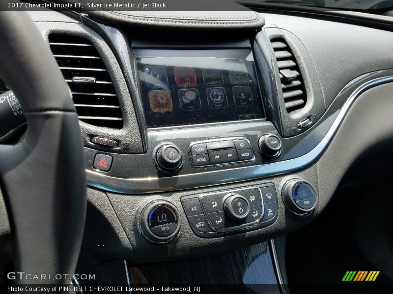 Silver Ice Metallic / Jet Black 2017 Chevrolet Impala LT