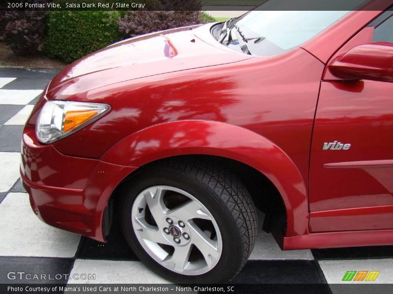 Salsa Dark Red / Slate Gray 2006 Pontiac Vibe