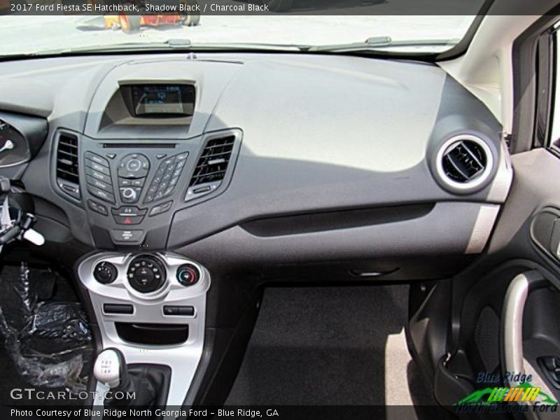 Shadow Black / Charcoal Black 2017 Ford Fiesta SE Hatchback