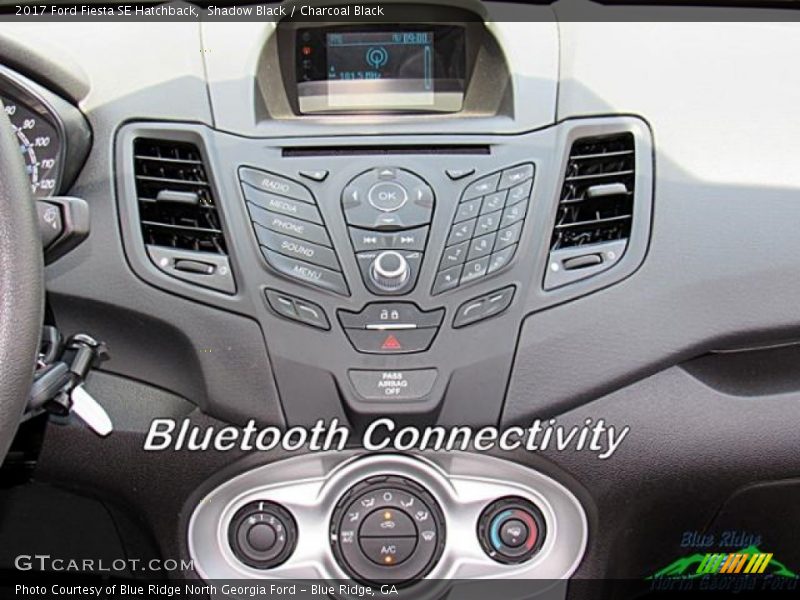 Shadow Black / Charcoal Black 2017 Ford Fiesta SE Hatchback