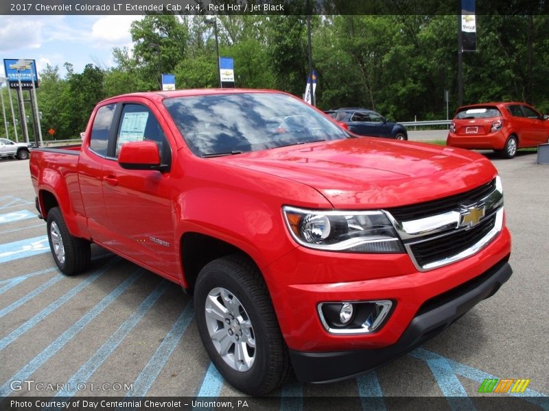 Red Hot / Jet Black 2017 Chevrolet Colorado LT Extended Cab 4x4