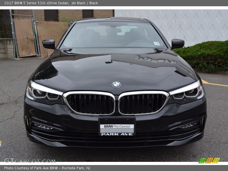 Jet Black / Black 2017 BMW 5 Series 530i xDrive Sedan