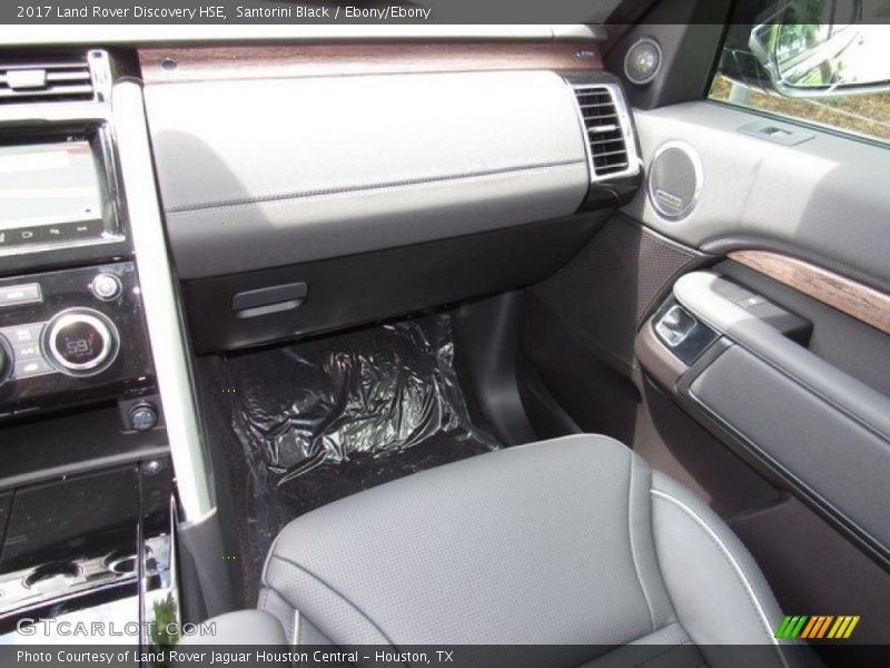 Santorini Black / Ebony/Ebony 2017 Land Rover Discovery HSE