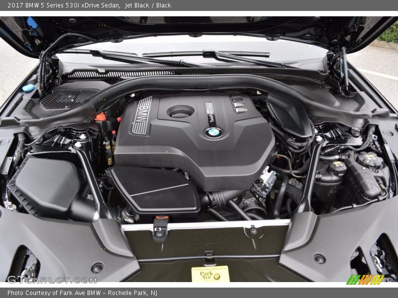  2017 5 Series 530i xDrive Sedan Engine - 2.0 Liter DI TwinPower Turbocharged DOHC 16-Valve VVT 4 Cylinder