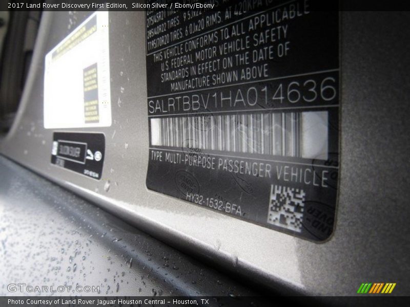 Silicon Silver / Ebony/Ebony 2017 Land Rover Discovery First Edition