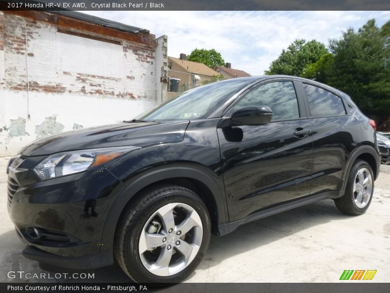 Front 3/4 View of 2017 HR-V EX AWD