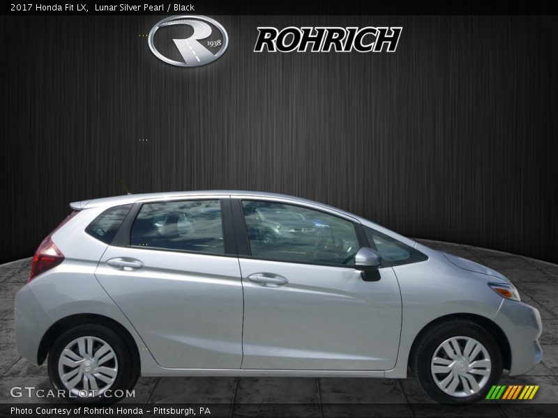 Lunar Silver Pearl / Black 2017 Honda Fit LX