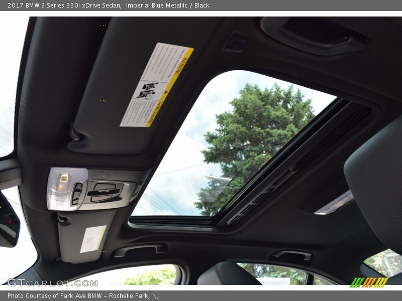 Imperial Blue Metallic / Black 2017 BMW 3 Series 330i xDrive Sedan