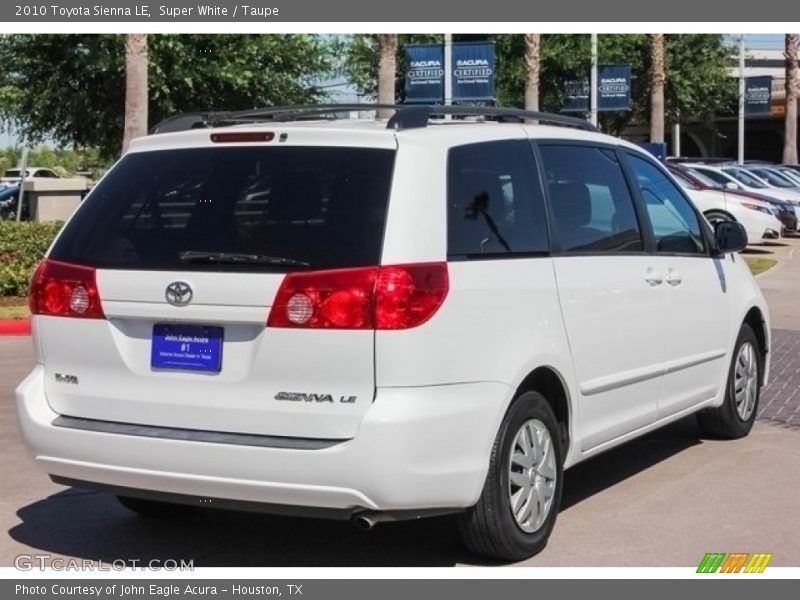 Super White / Taupe 2010 Toyota Sienna LE