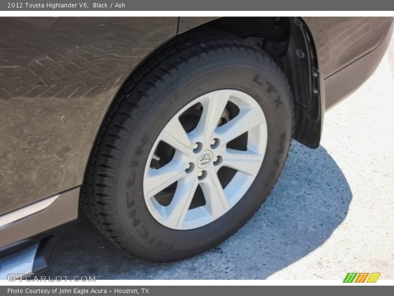 Black / Ash 2012 Toyota Highlander V6