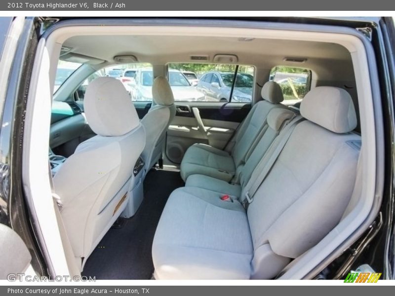 Black / Ash 2012 Toyota Highlander V6
