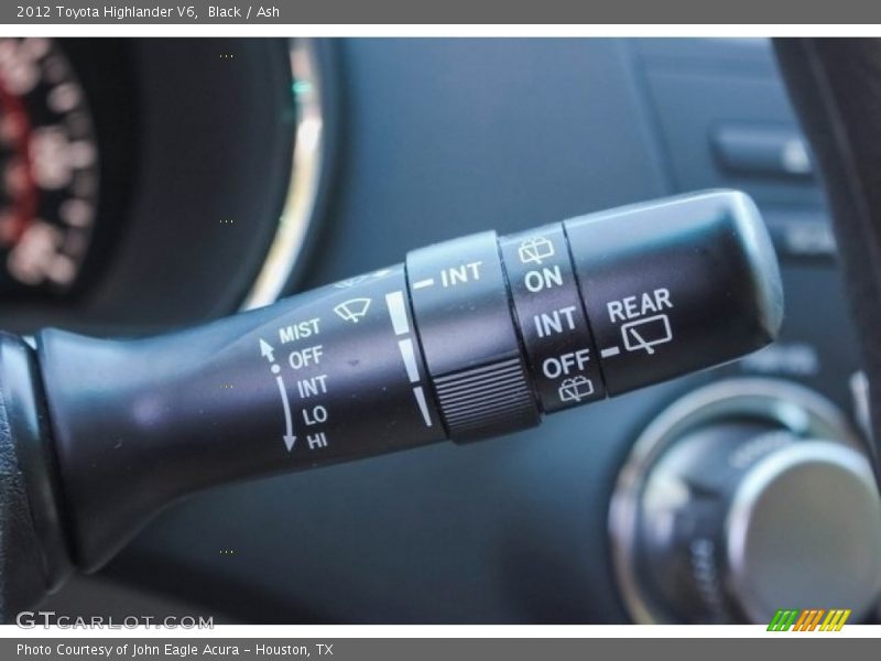 Black / Ash 2012 Toyota Highlander V6