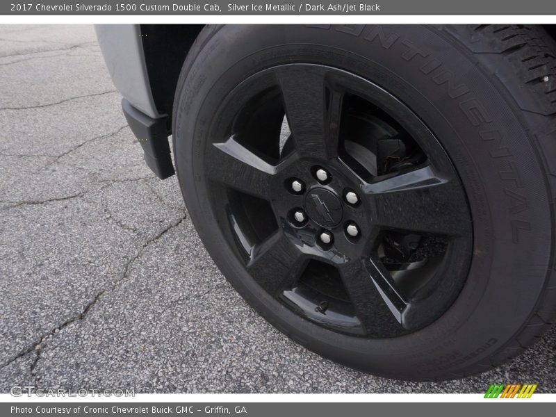 Silver Ice Metallic / Dark Ash/Jet Black 2017 Chevrolet Silverado 1500 Custom Double Cab